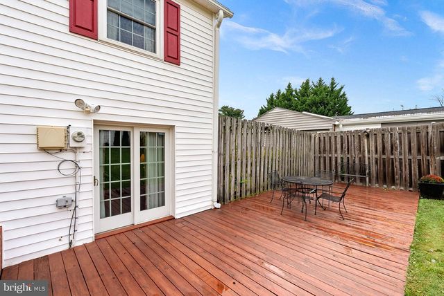 224 W BEECH RD, Sterling, VA 20164