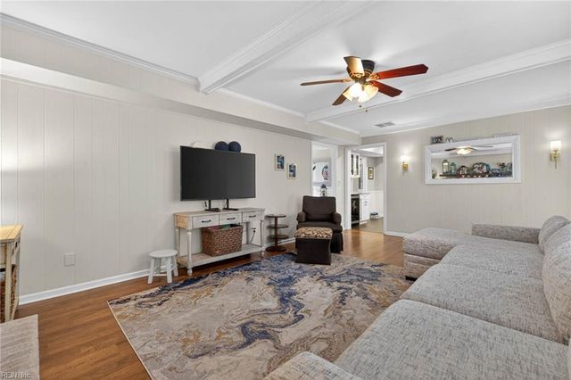 517 Boswell CT, Virginia Beach, VA 23452