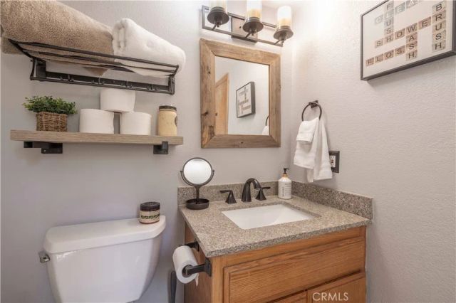 526 Catalina Road, Big Bear Lake, CA 92315