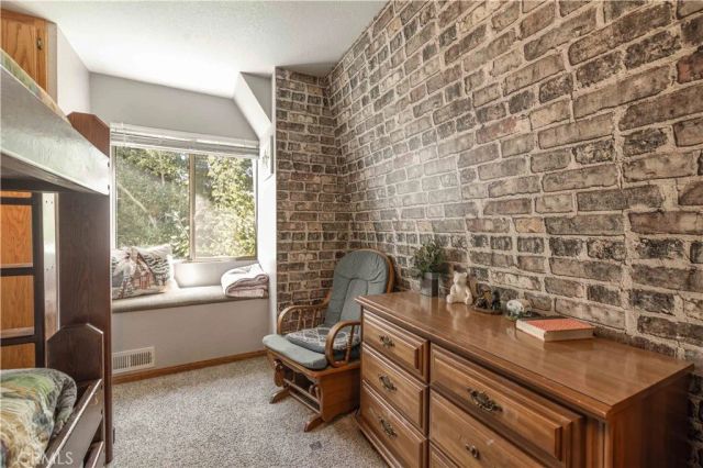 526 Catalina Road, Big Bear Lake, CA 92315