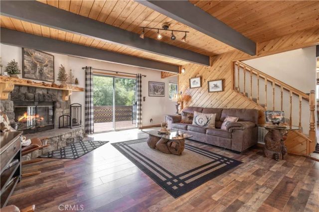 526 Catalina Road, Big Bear Lake, CA 92315