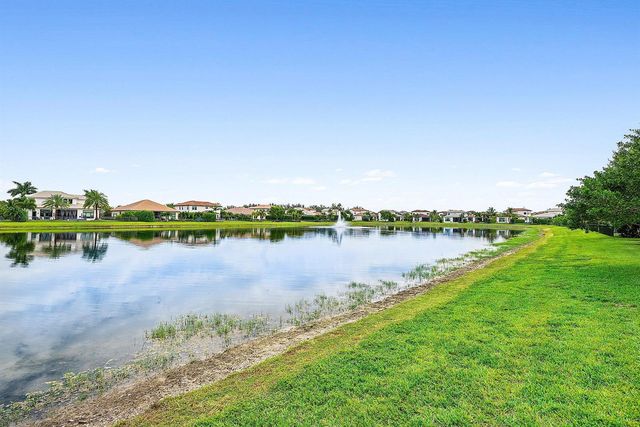 8884 Grand Prix Lane, Boynton Beach, FL 33472