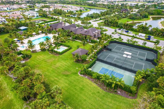 8884 Grand Prix Lane, Boynton Beach, FL 33472