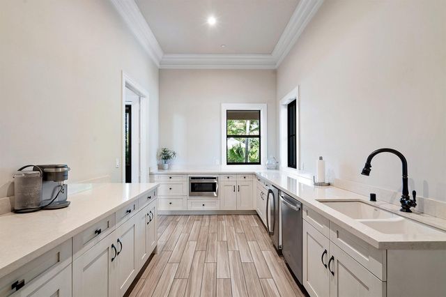 8884 Grand Prix Lane, Boynton Beach, FL 33472