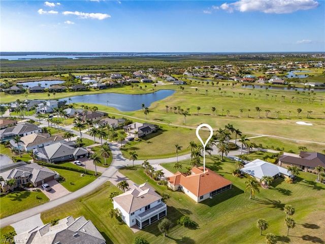 11753 Lady Anne CIR, Cape Coral, FL 33991