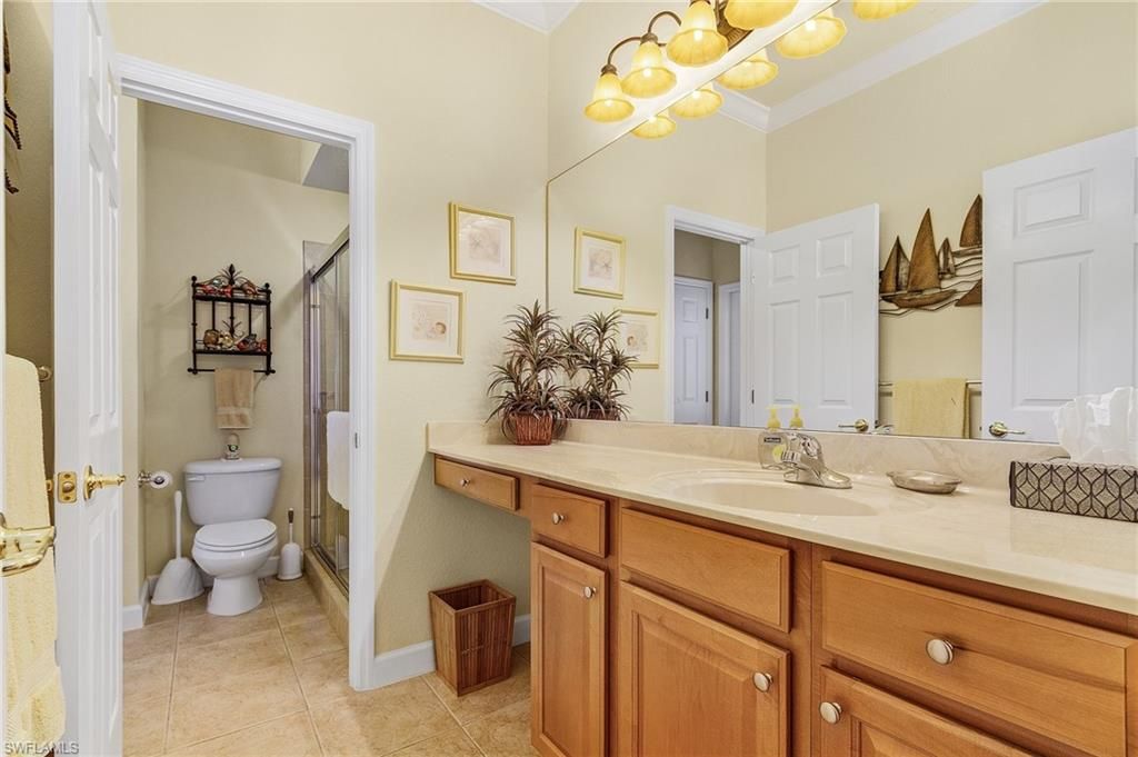 Image 16 of property listing at 11753 Lady Anne CIR, Cape Coral, FL 33991