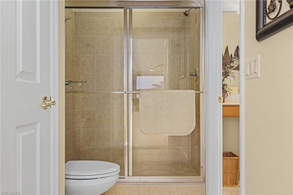 Image 17 of property listing at 11753 Lady Anne CIR, Cape Coral, FL 33991