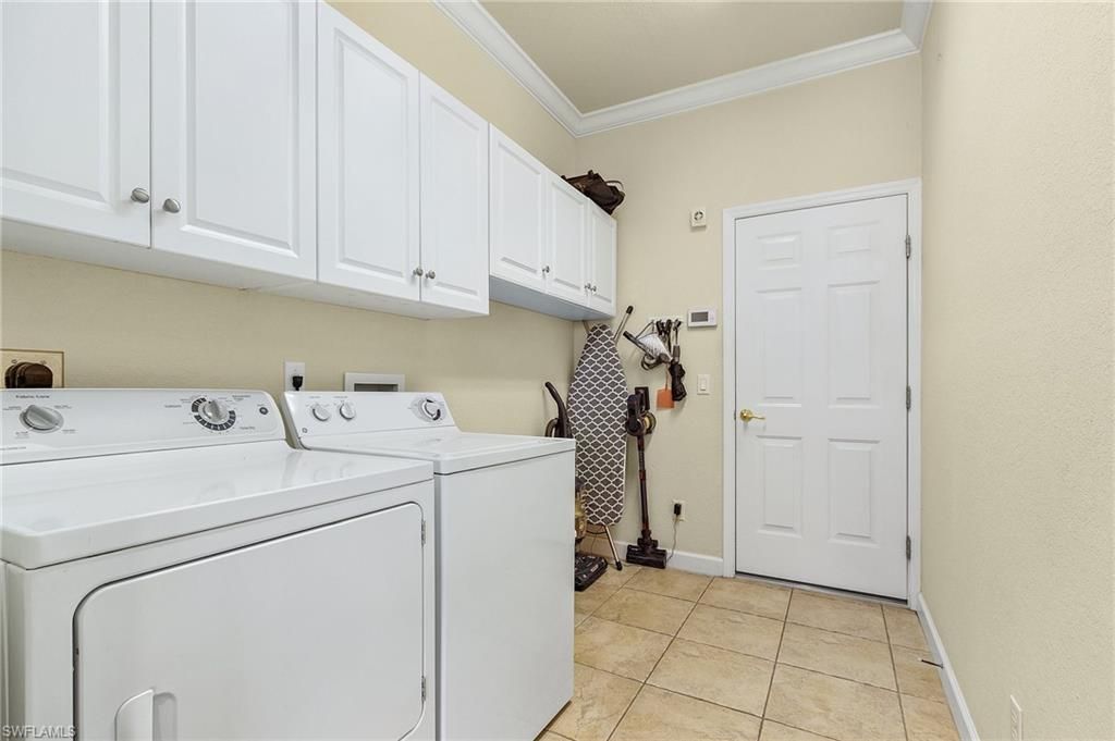 Image 25 of property listing at 11753 Lady Anne CIR, Cape Coral, FL 33991