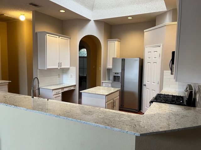 10004 Belfort Drive, Frisco, TX 75035