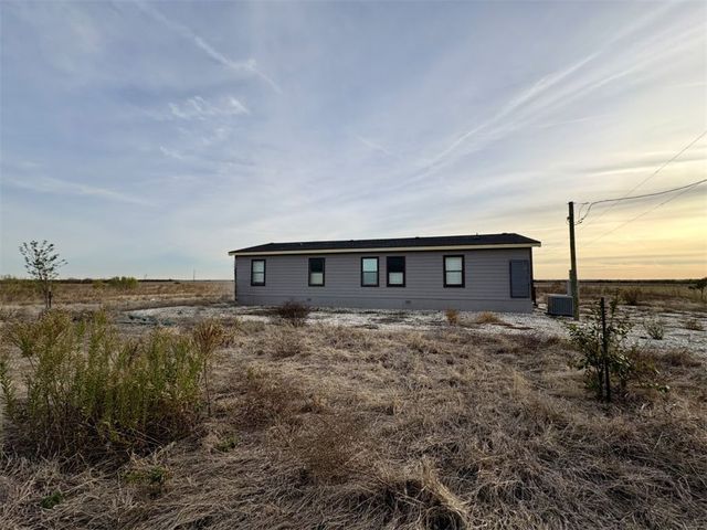 366 County Road 123, Other, TX 76518