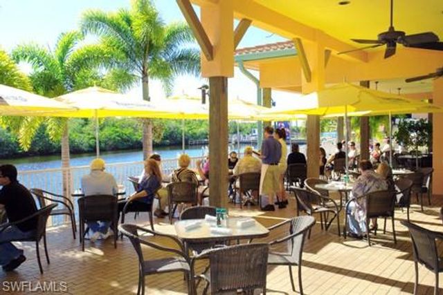 5793 Cape Harbour DR # 613, Cape Coral, FL 33914