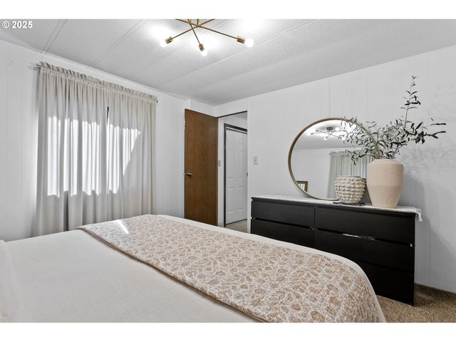 505 W JONES St, Yacolt, WA 98675