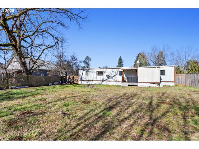 505 W JONES St, Yacolt, WA 98675