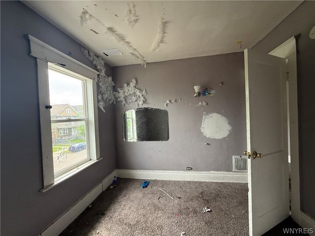 240 Crowley Avenue, Buffalo, NY 14207
