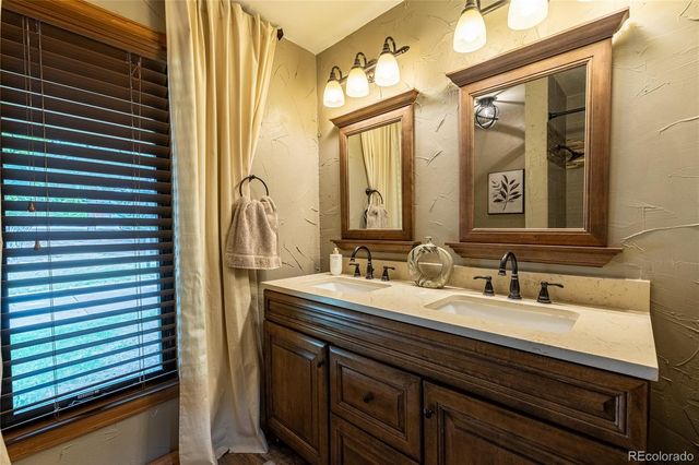 8250 Carriage Lane, Parker, CO 80134