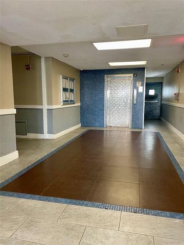 492 NW 165th Street Road, Miami, FL 33169