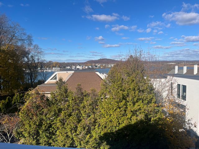 896 Quinnipiac Avenue 3, New Haven, CT 06513