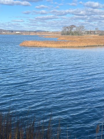 896 Quinnipiac Avenue 3, New Haven, CT 06513