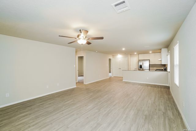 9115 Griffith, Converse, TX 78109