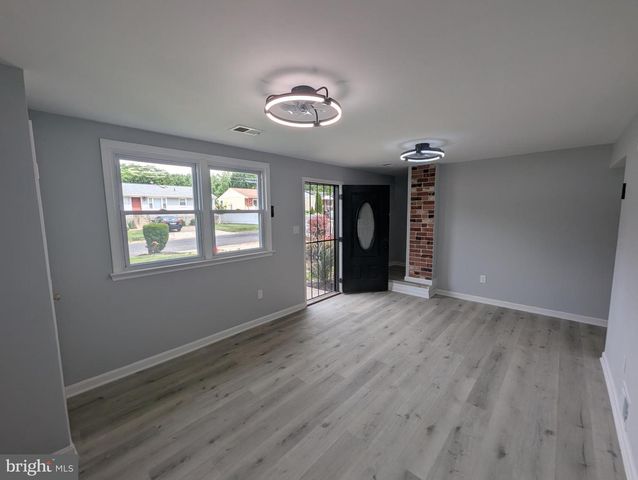 2612 PHELPS AVE, District Heights, MD 20747