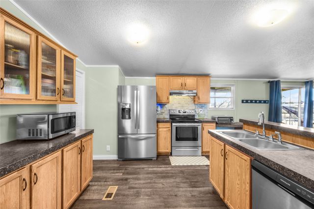 3920 Dove Meadows Lane, Joshua, TX 76058