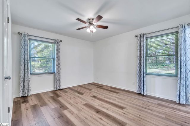 745 Canterbury Trail, Fountain Inn, SC 29644