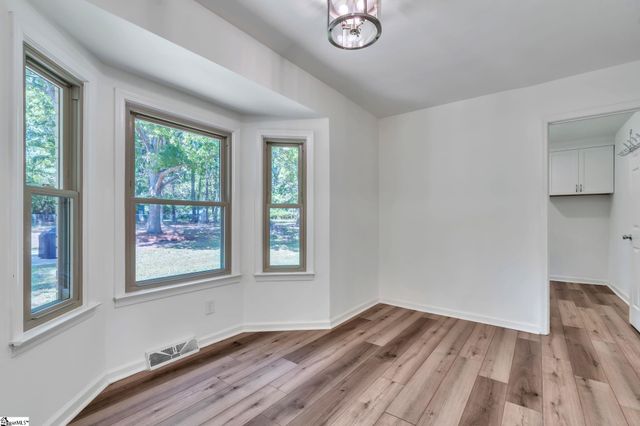 745 Canterbury Trail, Fountain Inn, SC 29644