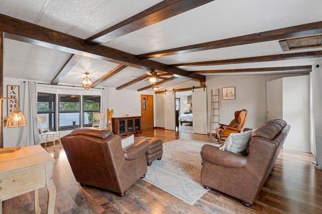 2810 Harber Loop Drive, Grove, OK 74344