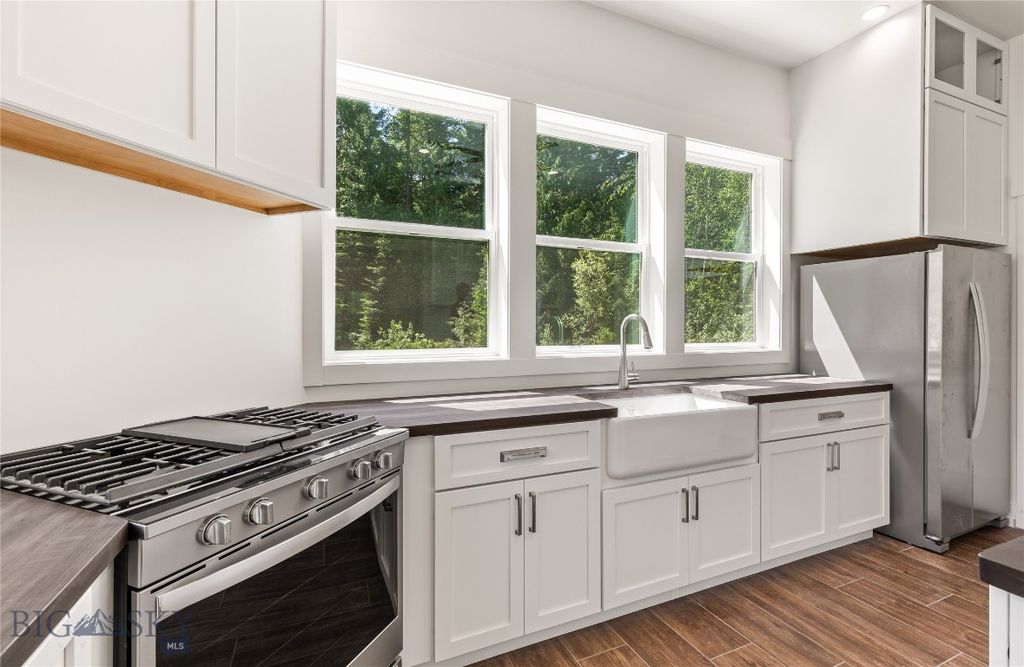 189 Blue Creek Road, Heron, MT 59844 photo 17