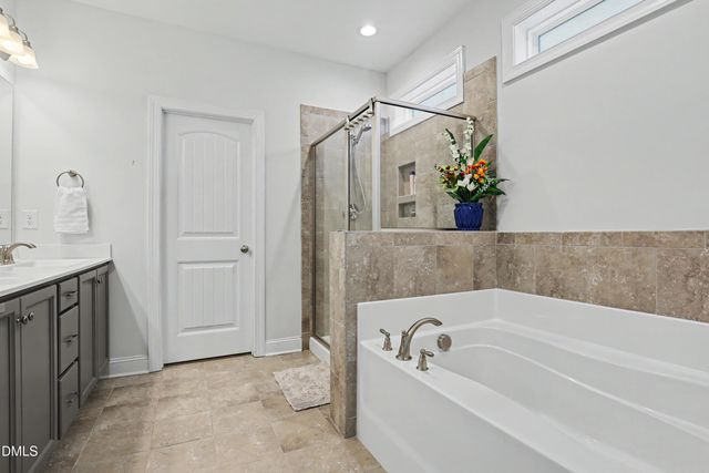 2009 Edens Ridge Avenue, Wake Forest, NC 27587