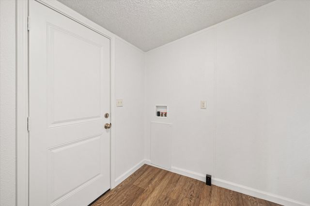 142 SE County Road 3144, Corsicana, TX 75109