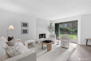 13735 15th Avenue NE #A7, Seattle, WA 98125