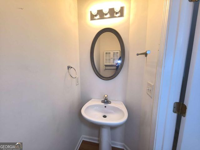 619 Kenridge Way, Suwanee, GA 30024