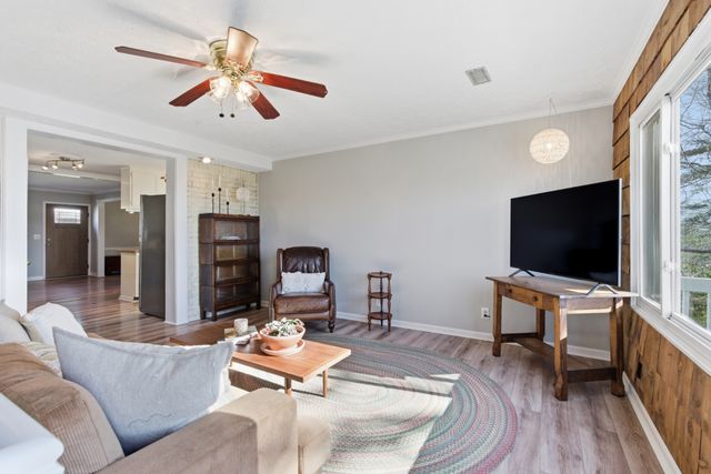 1030 Pine Bluff Rd, Kingston Springs, TN 37082