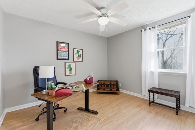 1030 Pine Bluff Rd, Kingston Springs, TN 37082