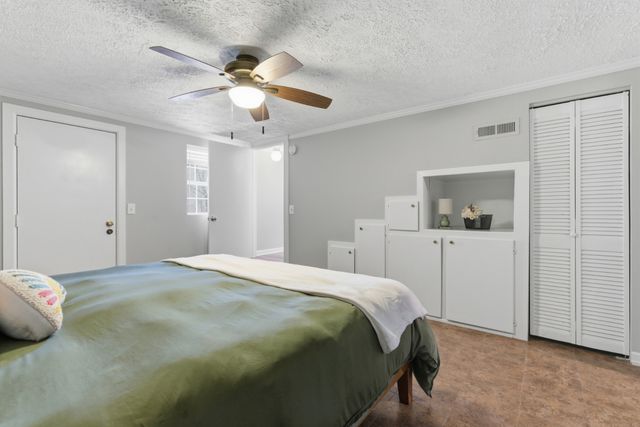 1030 Pine Bluff Rd, Kingston Springs, TN 37082