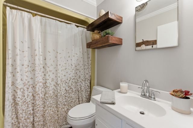 1030 Pine Bluff Rd, Kingston Springs, TN 37082