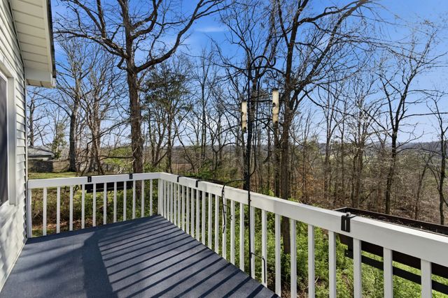 1030 Pine Bluff Rd, Kingston Springs, TN 37082