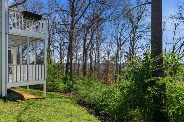 1030 Pine Bluff Rd, Kingston Springs, TN 37082