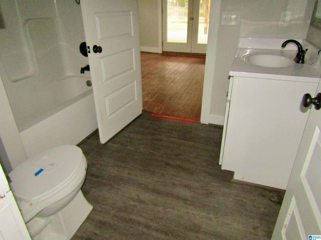 434 W COLLEGE STREET, Columbiana, AL 35051