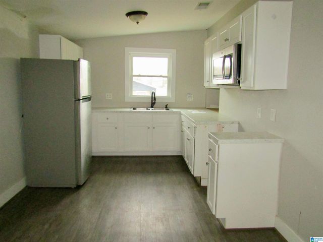 434 W COLLEGE STREET, Columbiana, AL 35051