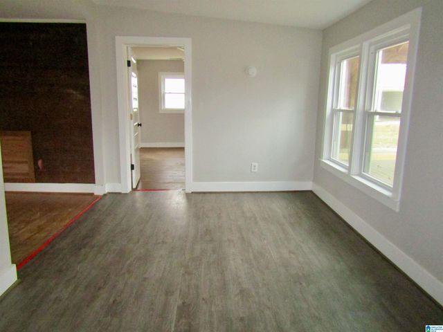 434 W COLLEGE STREET, Columbiana, AL 35051