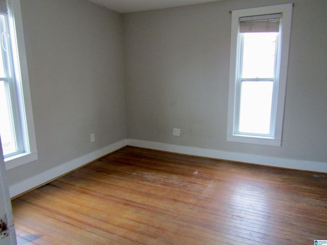 434 W COLLEGE STREET, Columbiana, AL 35051