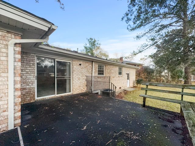 4341 Helene Drive, North Charleston, SC 29418