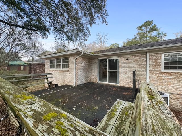 4341 Helene Drive, North Charleston, SC 29418