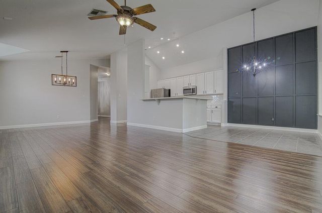 3408 Campanella DR, Round Rock, TX 78665