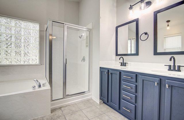 3408 Campanella DR, Round Rock, TX 78665
