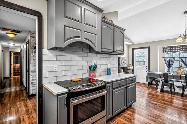 152 Quarter Horse Lane, Galena, MO 65656