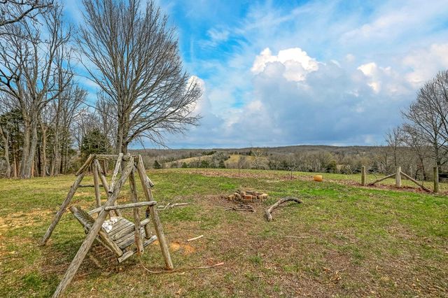 152 Quarter Horse Lane, Galena, MO 65656