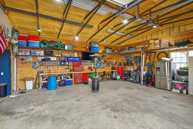 152 Quarter Horse Lane, Galena, MO 65656